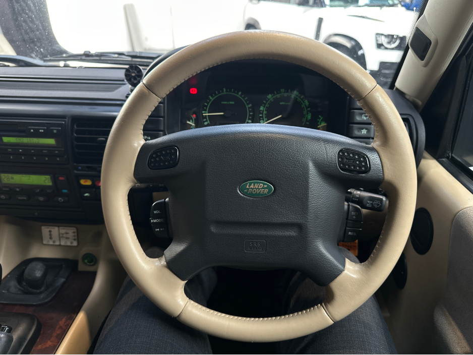 2004 Land Rover Discovery D2 TD5 HSE AUTO 7 SEATER €24,950