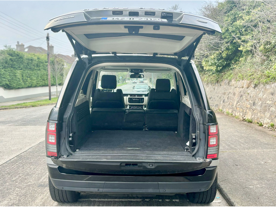 2014 Land Rover Range Rover VOGUE TDV6 258 BHP!! €27,950