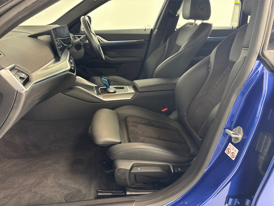 2022 BMW i4 EDRIVE40 M SPORT **LEATHER HEATED SEATS**MULTIFUNCTIONAL STEERING WHEEL**FULL DIGITAL DASH**CRUISE CONTROL**APPLE CAR PLAY**DRIVE MODES**AUTO LIGHTS**AUTO HOLD**ELECTRIC TAILGATE**ISOFIX** €35,795