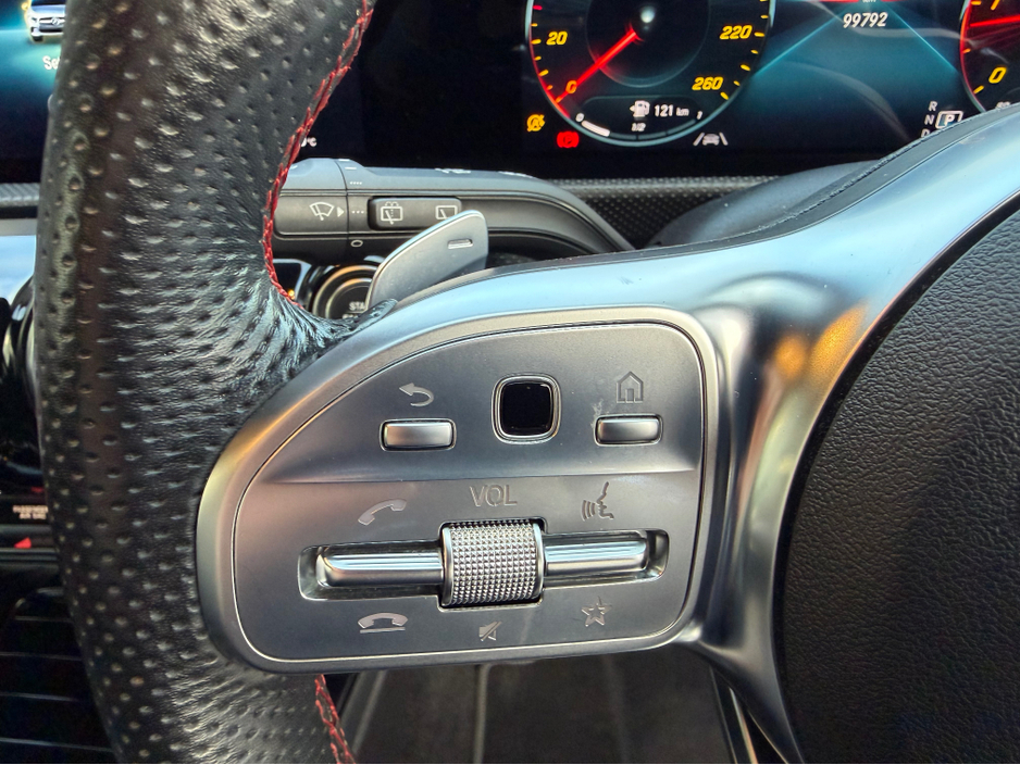 2019 Mercedes-Benz A Class A200d - AMG Premium + Low mileage €24,890