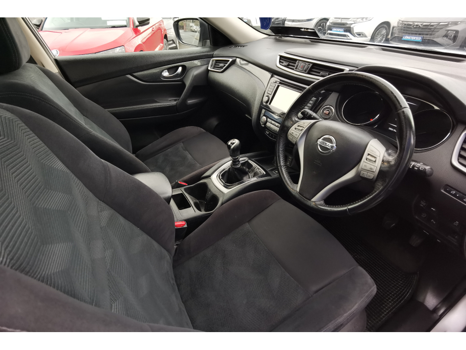 2014 Nissan X-Trail 1.6DCI N-TEC **SUNROOF + 7 SEATER** - FINANCE AVAILABLE - CALL US TODAY ON 01 492 6566 OR 087-092 5525 €9,950