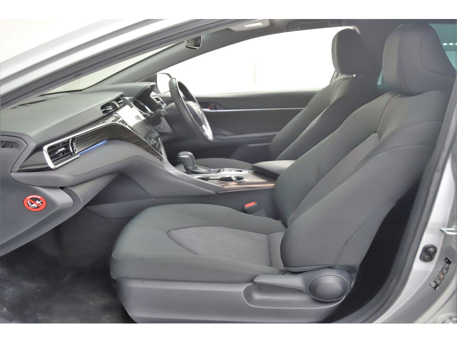 2017 Toyota Camry UPGRADED ALLOYS*10"ANDROID PLAYER*REVERSE CAM* €19,890