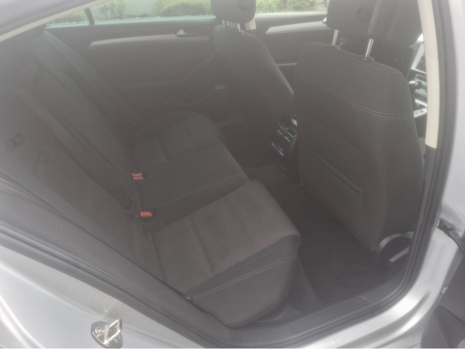 2017 Volkswagen Passat CL 1.6 TDI MANUAL 6SPEED FWD 120HP 4DR €14,000