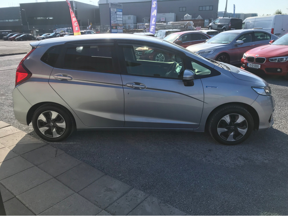 2019 Honda Fit 192 HONDA FIT HYBRID AUTO €13,950