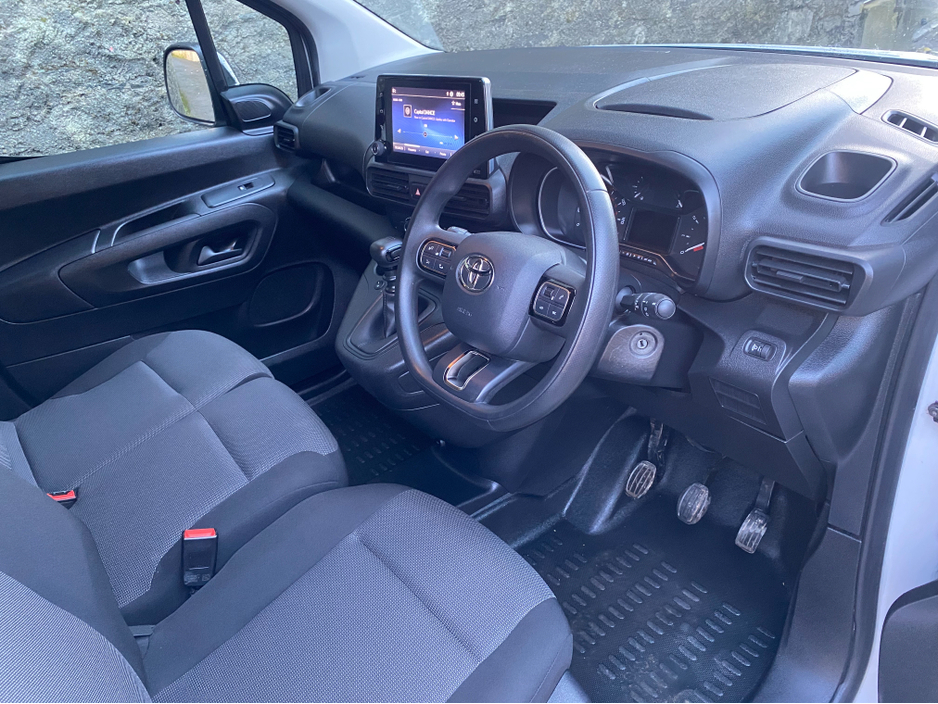 2023 Toyota Proace City City Icon L1 HDi 100 €15,995