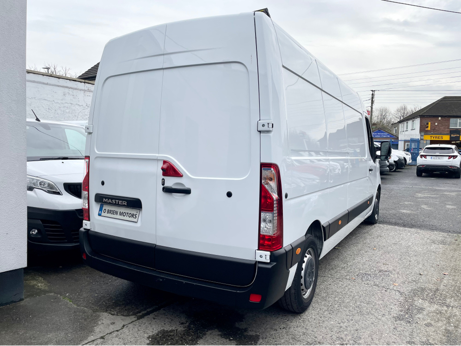 2023 Renault Master LM35 BUSINESS  2.3 BLUE DCI 135BHP FWD LWB €22,000