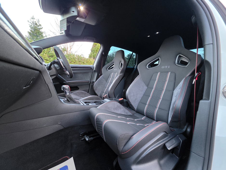 2016 Volkswagen Golf GTI CLUBSPORT 2.0TSI DSG 5DR 265HP €30,995