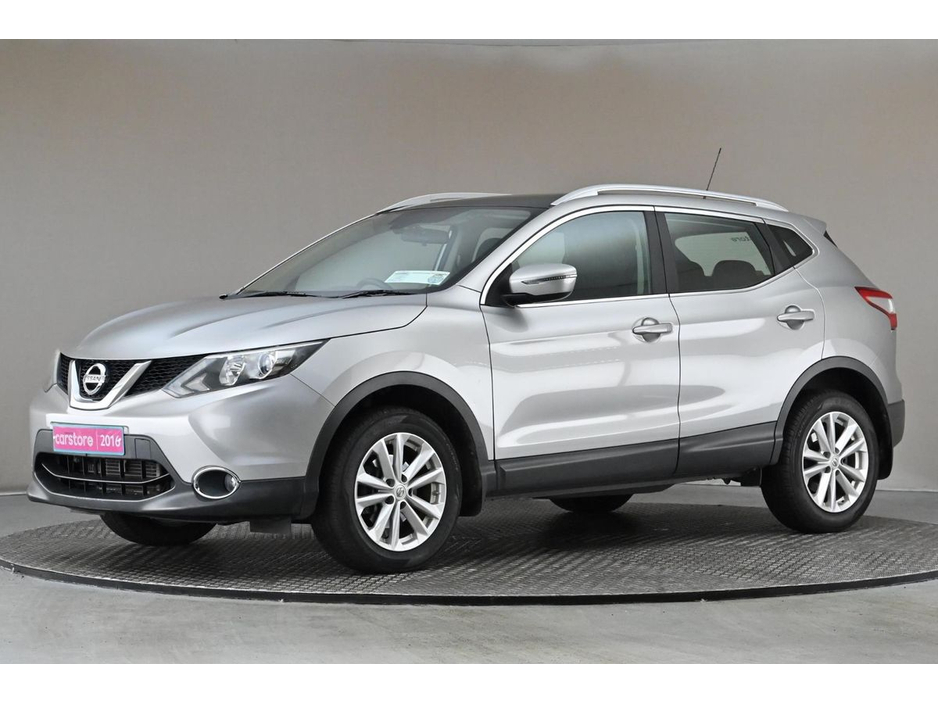 2016 Nissan Qashqai 1.2 SV CVT MY16 *GLASS ROOF*SAT NAV*REVERSE CAM* €14,890