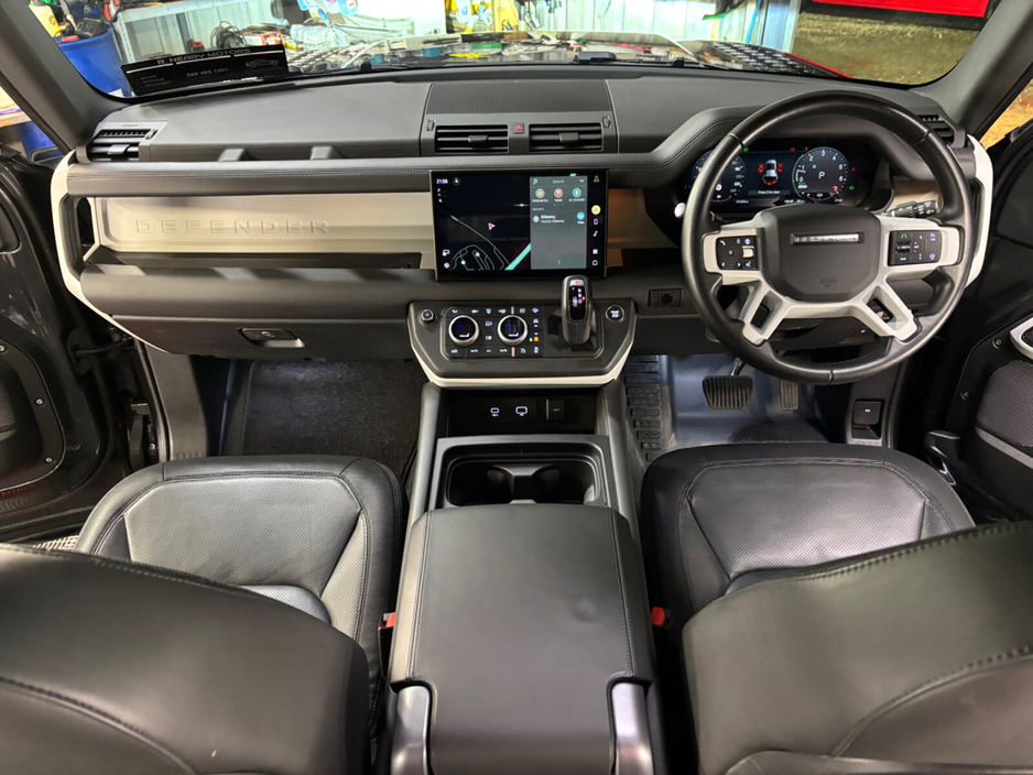 2024 Land Rover Defender 110 2.0 Si4 PHEV S €89,950