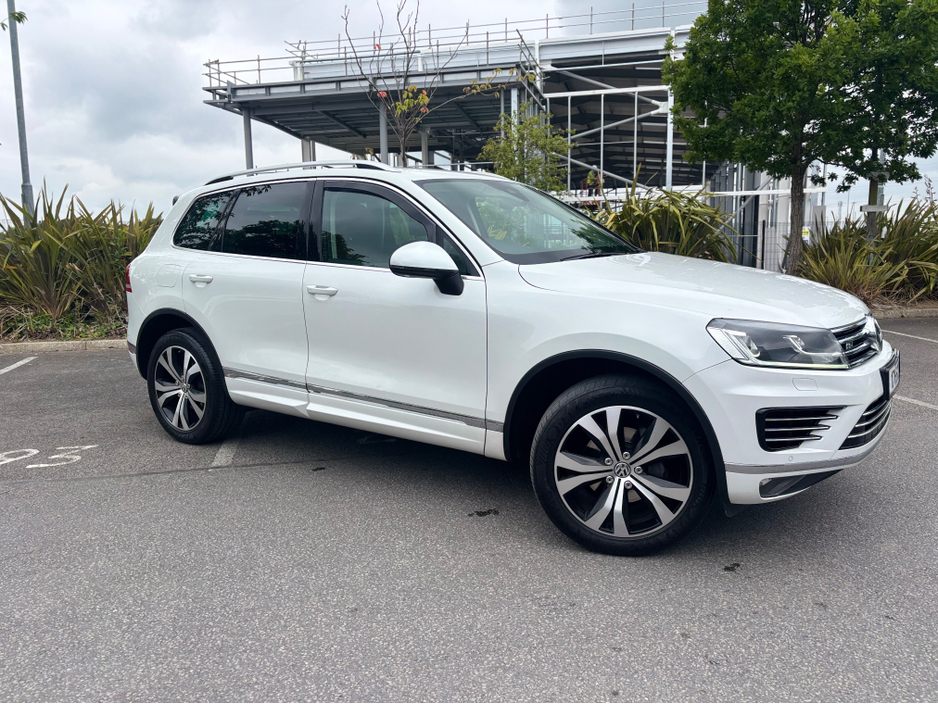 2017 Volkswagen Touareg 3.0 TDI 262BHP V6 ~ R Design 4Motion €31,999
