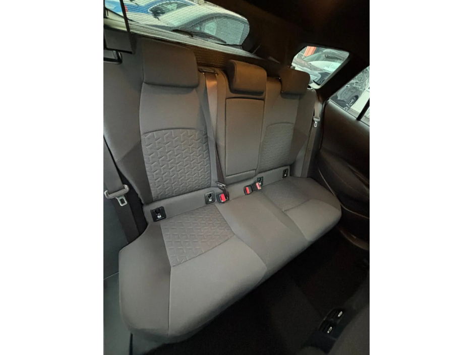 2022 Toyota Corolla 1.8 Hybrid Luna Saloon €20,750