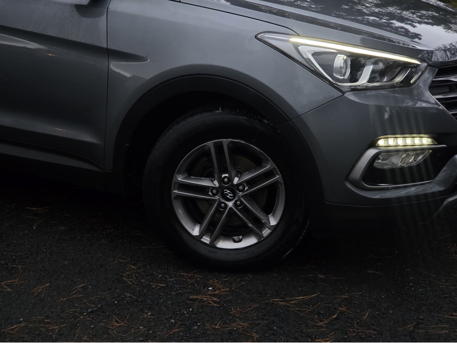 2017 Hyundai Santa Fe 2WD EXECUTIVE AUTOMATIC 5DR AU €16,950