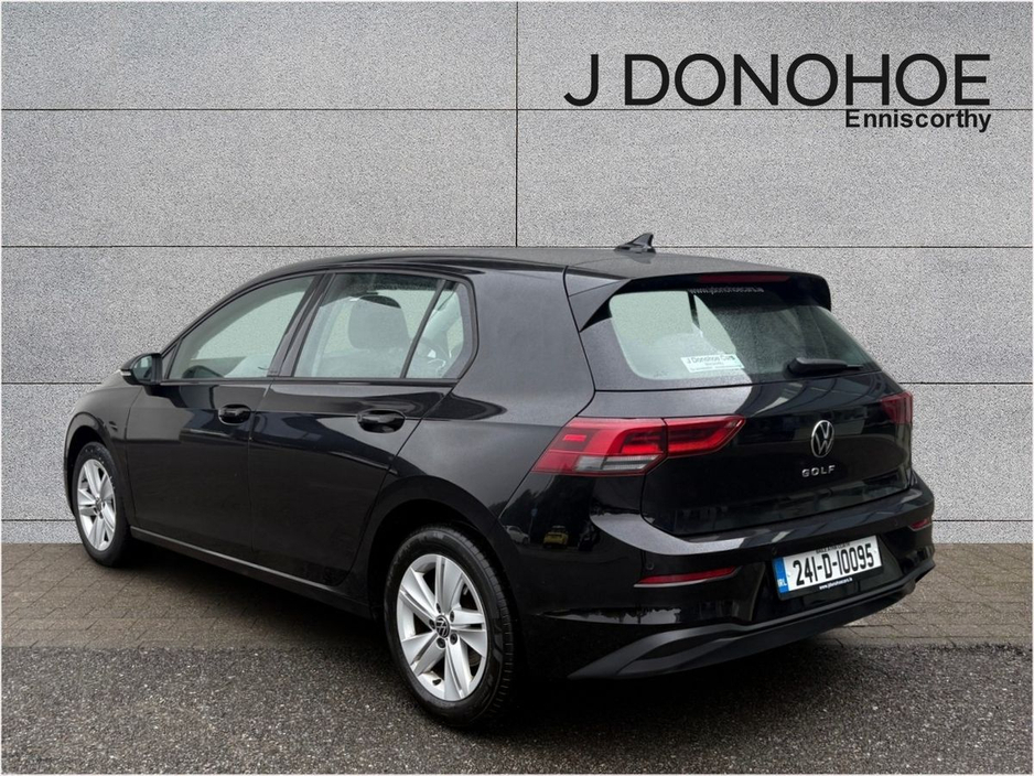 2024 Volkswagen Golf 2.0 TDI 115HP Life €27,950