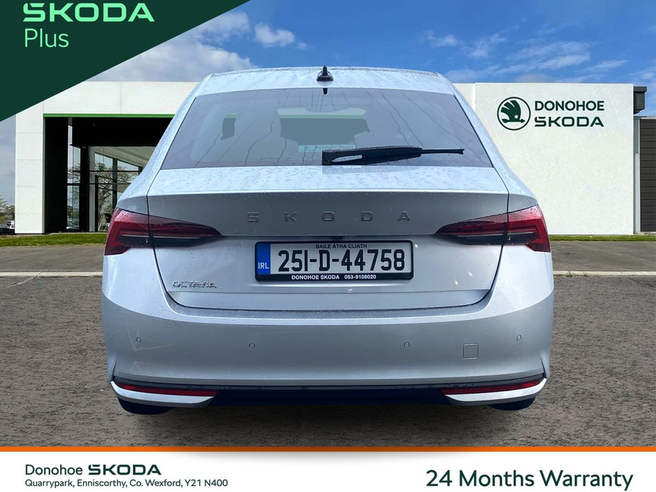 2025 Skoda Octavia Selection 2.0TDI 115HP €33,995