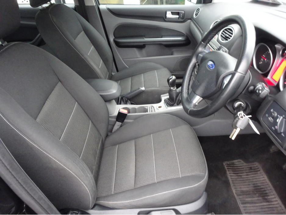 2011 Ford Focus 1.6 TDCI SPORT 108BHP 5 DOOR TAXED AND NCT'D KEY 170 €2,950