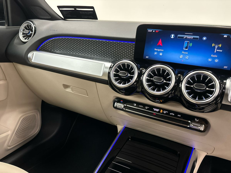 2025 Mercedes-Benz GLB GLB 180 Progressive Line + | 7 Seater SUV | Night Pack | Sports Seats | Heated Seats | Reversing Camera | €64,950