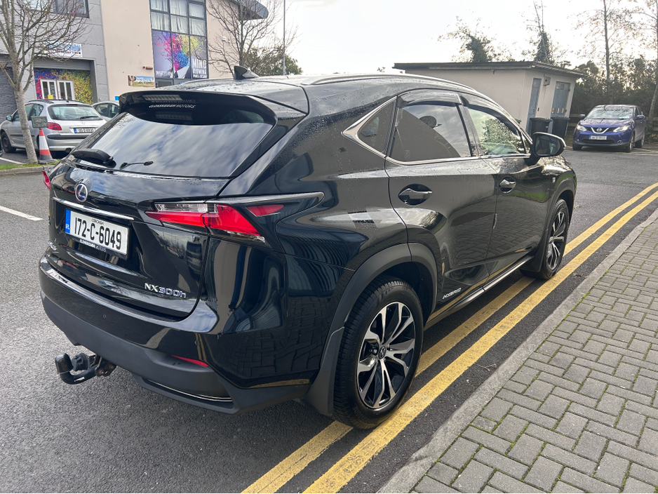 2017 Lexus NX 300 h NX 300H 2.5 F-SPORT E-CVT 5DR AUTO F SPORT 4WD 197P A €25,995