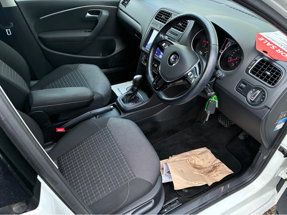 2017 Volkswagen Polo 1.2i TSI Petrol Active Automatic €14,750