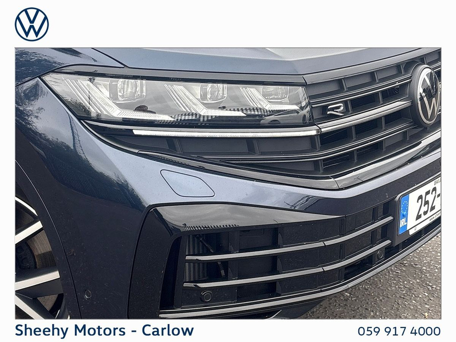 2025 Volkswagen Touareg 3.0TSI R PHEV 462HP €94,950