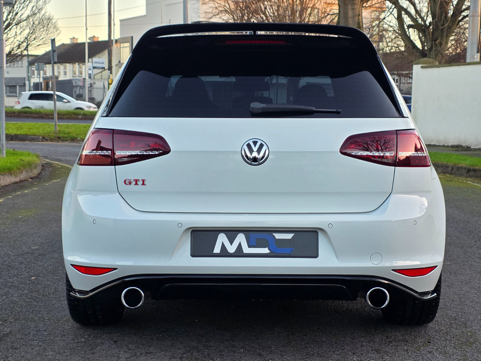 2016 Volkswagen Golf GTI CLUBSPORT 2.0TSI DSG 5DR 265HP €30,995