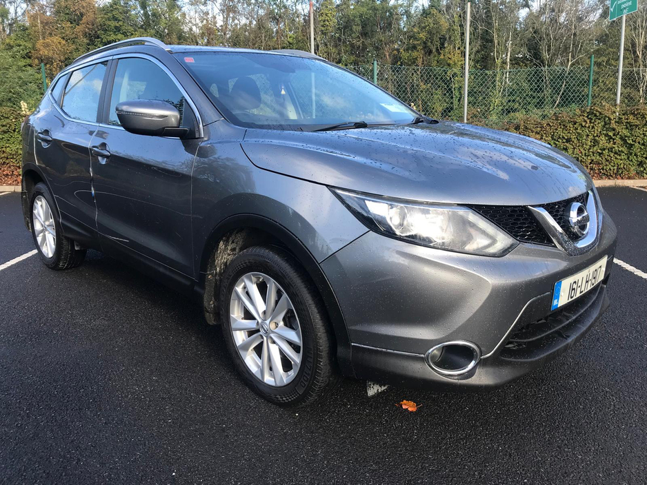 2016 Nissan Qashqai  €11,999
