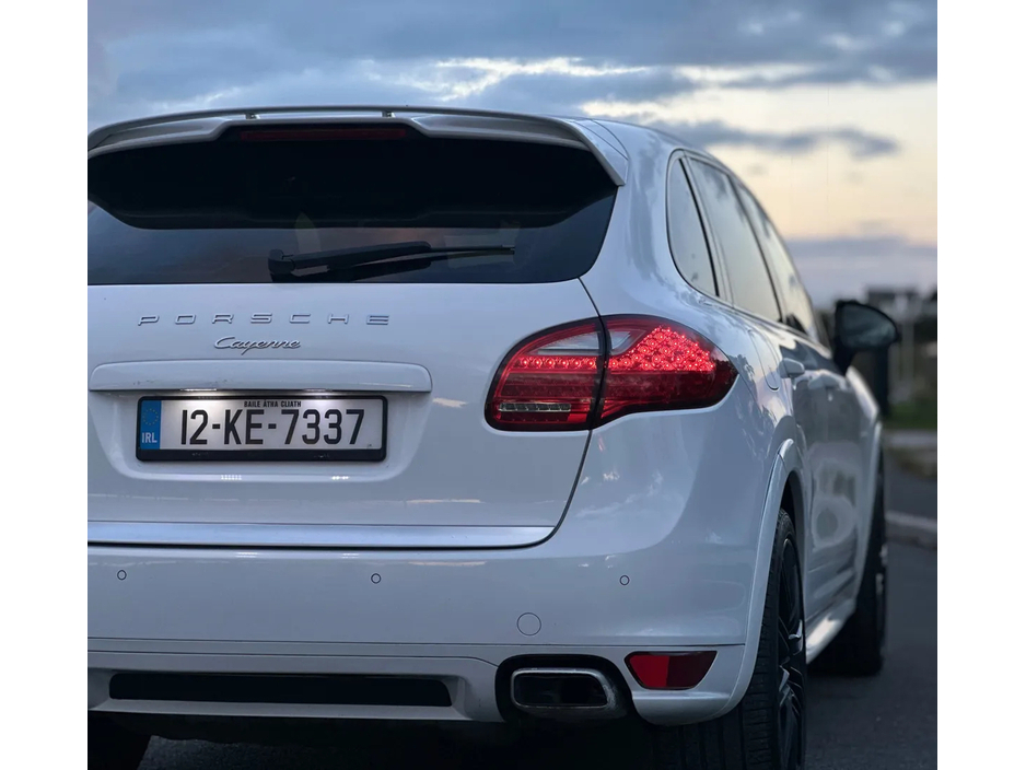 2012 Porsche Cayenne 3.0 V6 5DR 2ST €21,995