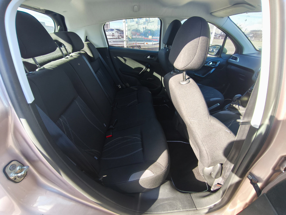 2013 Peugeot 208 1.0 VTI 68 bhp Active €6,500