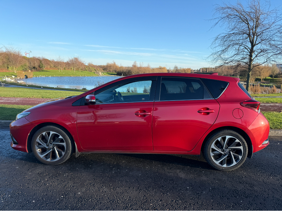 2016 Toyota Auris 1.2 TURBO SOL MODEL ONE OWNER 30K MILES €14,990