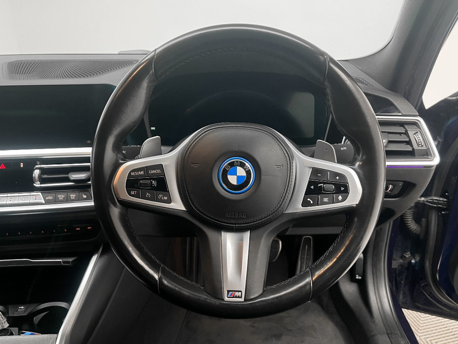 2022 BMW 3 Series 330E M SPORT PRO ED XDRIVE €30,990