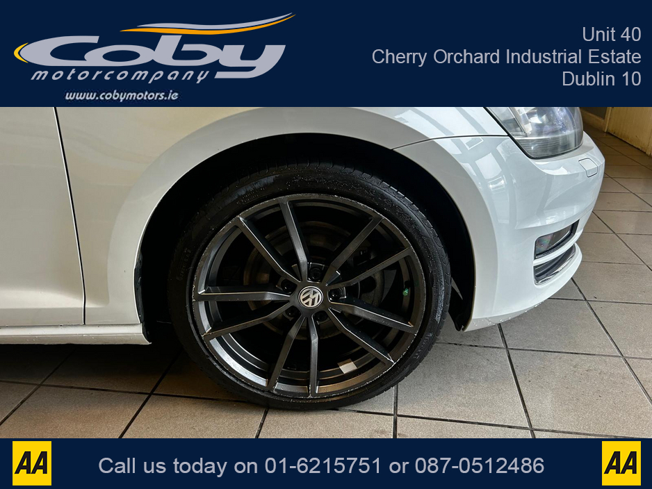 2013 Volkswagen Golf 1.4 5DR AUTO. NCT & Tax, Full Leather, Pan Roof, Cruise Control, Android Auto, MFSW, Reverse Cam, Alloy Wheels, Full Electrics, Parking Sensors, Paddle Shift, Dual Climate Control, Folding seats &more €11,950