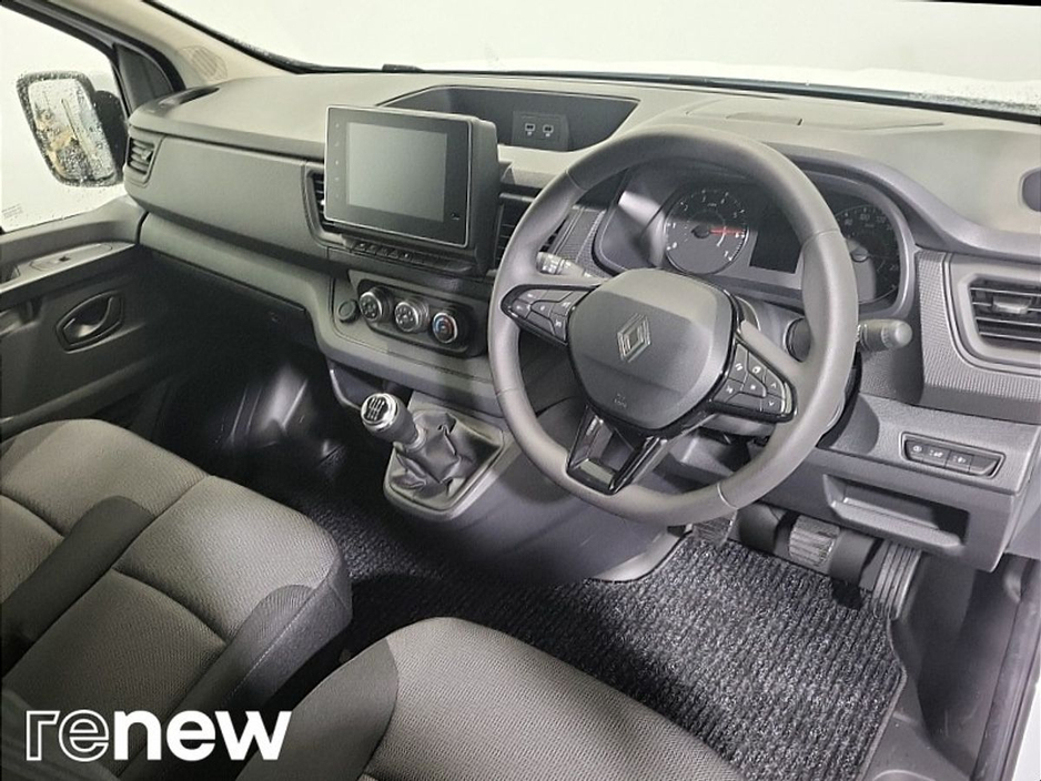 2026 Renault Trafic "ORDER FOR 261" "Advance Model" "Cruise Control" "Air Con" "LWB" "130BHP" €31,211
