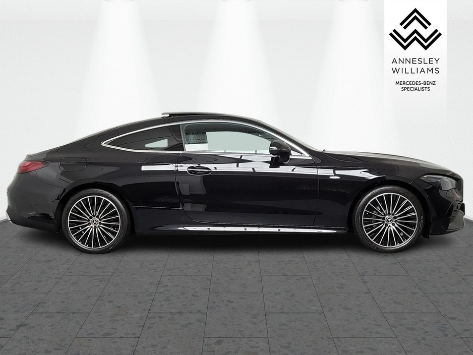 2025 Mercedes-Benz CLE CLE300e AMG Line Premium + €75,950