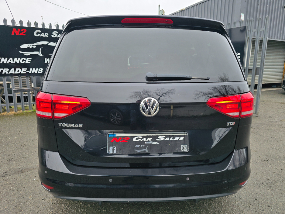 2016 Volkswagen Touran 1.6 TDI SE BLUEMOTION 110PS 5DR €11,950