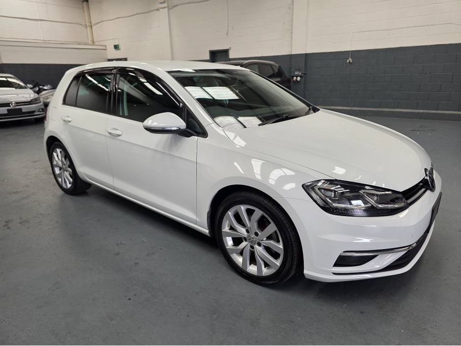 2017 Volkswagen Golf Highline 1.4 TSI DSG €18,250