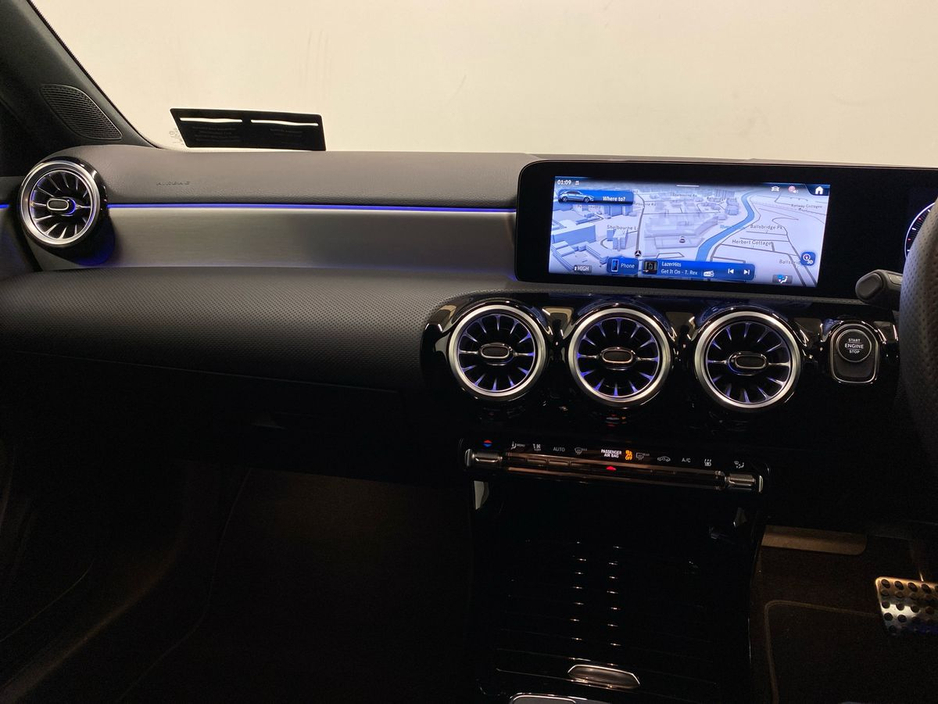 2024 Mercedes-Benz A Class A 250 e AMG LINE EXECUTIVE | Sports seats, Reversing Camera €43,950