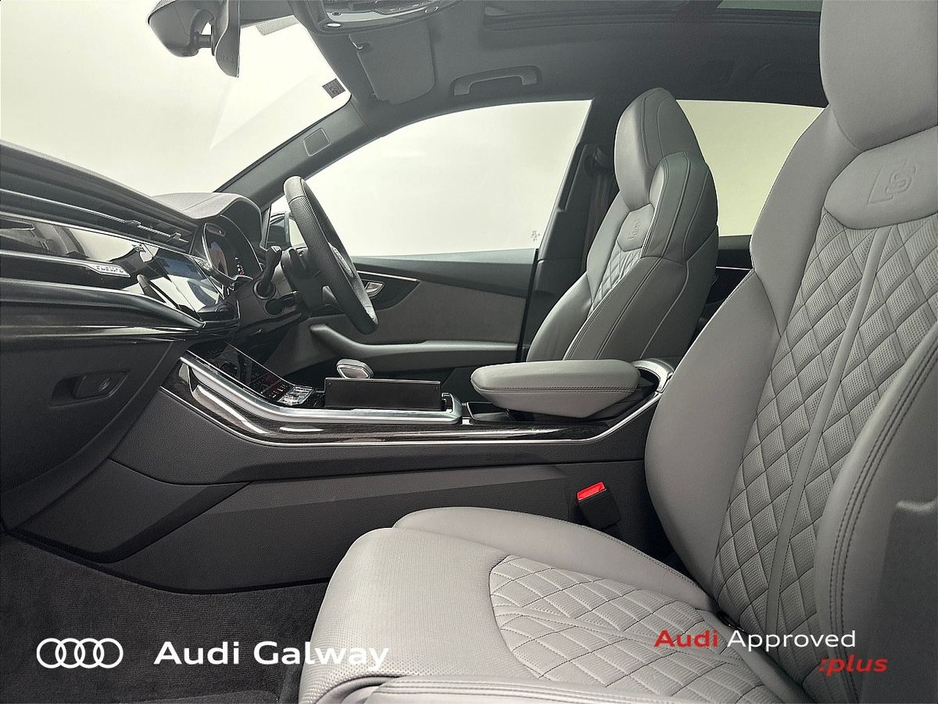 2025 Audi Q8 €999 p/m PCP 490BHP COMPETITION - QUATTRO - PAN ROOF - BLACK PACK + MANY MORE EXTRAS €104,750