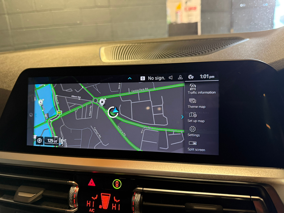 2022 BMW 3 Series 330e Sport Pro Auto €29,900