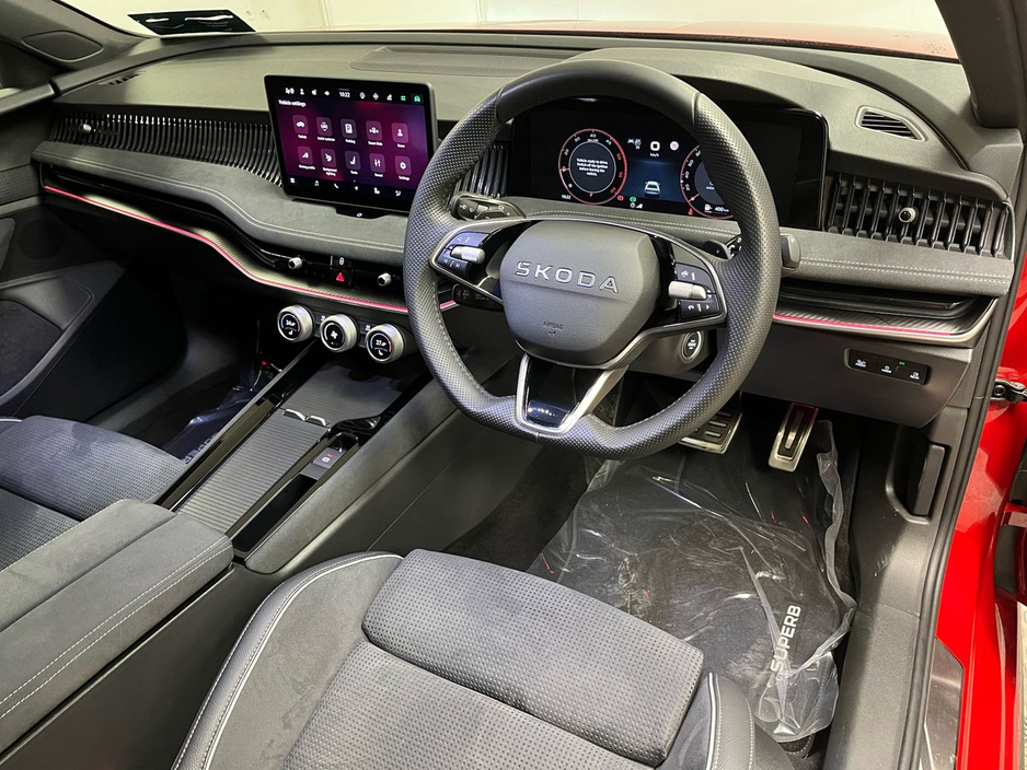 2025 Skoda Superb Sportline DSG 2.0TDI 150BHP - Reversing Camera - Ambient Lighting - Climate Control - Electric Heated Memory Seats - Keyless Start - Apple CarPlay/Android Auto €53,950