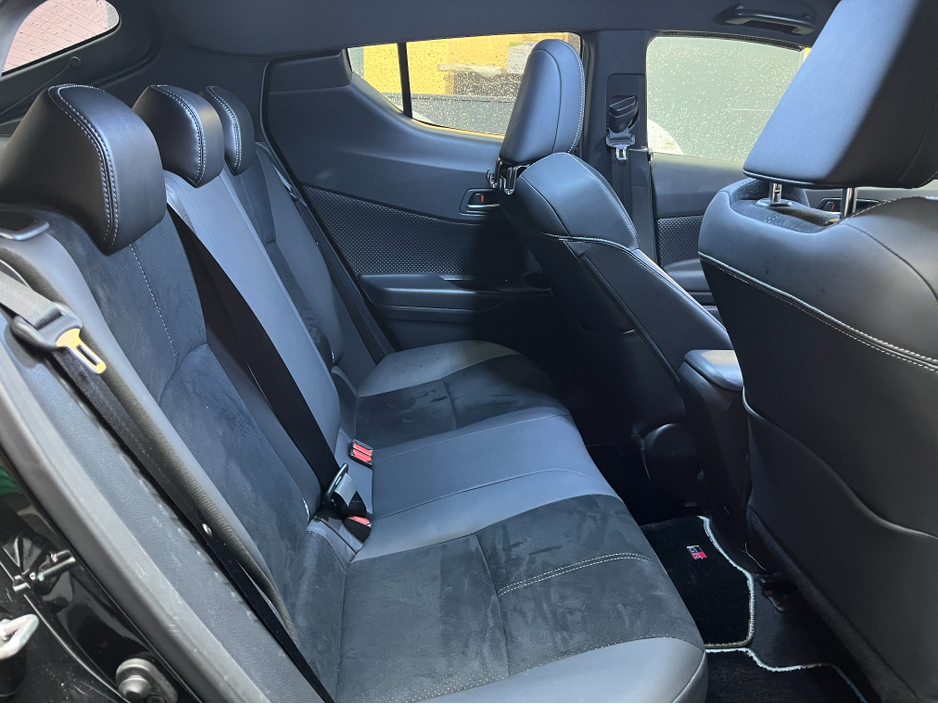 2020 Toyota C-HR €22950 2020 TOYOTA C-HR S GR SPORT 1.8 AUTOMATIC / CRUISE CONTROL / HEATED SEATS / REVERSE CAMERA €22,950