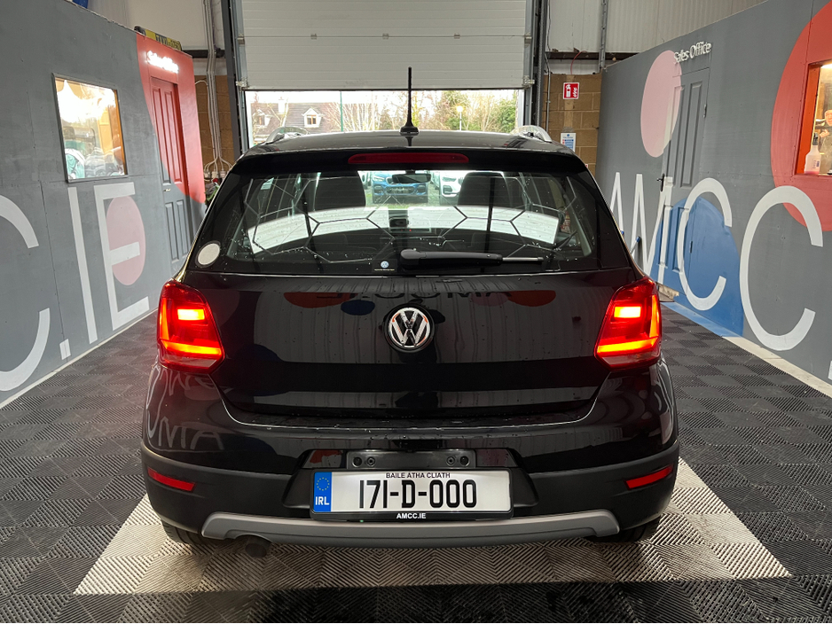 2017 Volkswagen Polo €13950! 2017 VOLKSWAGEN POLO CROSS 1.2 AUTOMATIC / CRUISE CONTROL / REVERSE CAMERA / PADDLE SHIFTERS €13,950