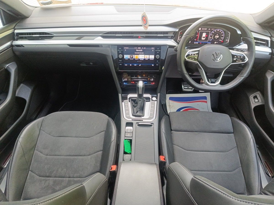 2022 Volkswagen Arteon 2.0TDI D7F 150HP R-LINE Pan Roof - design Pack €39,995