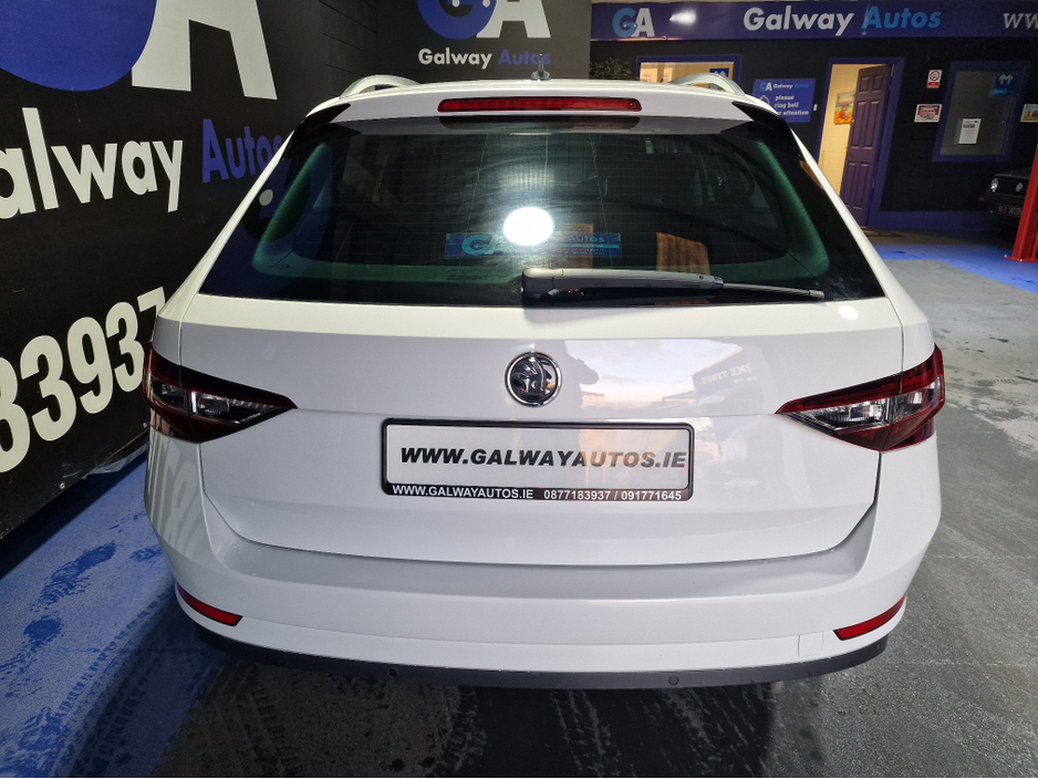 2017 Skoda Superb EXECUTIVE 2.0 TDI DSG-LOW MILEAGE €18,350