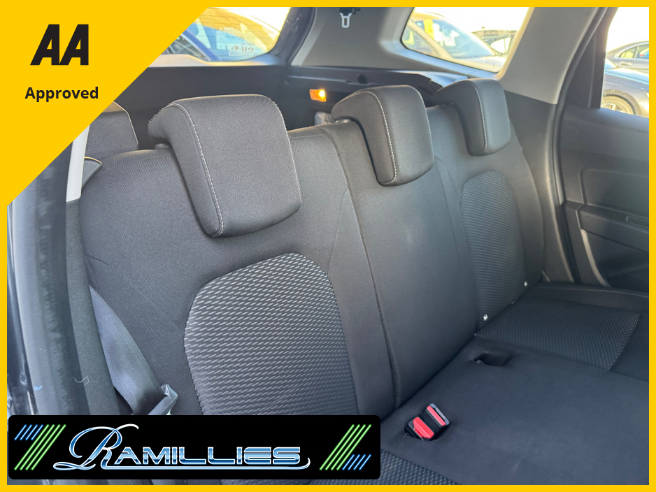 2020 Dacia Duster COMFORT BLUE DCI 115 MY 4DR €11,950