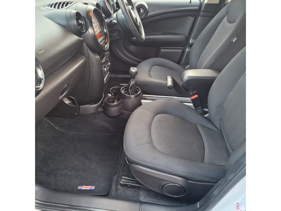 2013 MINI Countryman 1.6 COOPER D €6,950