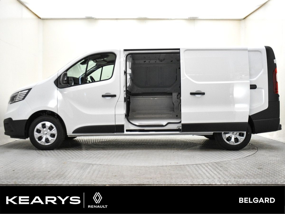 2024 Renault Trafic BUSINESS LWB 130BHP @ KEARYS BELGARD. €25,800