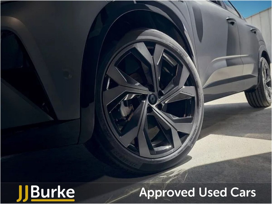 2026 Renault Austral Iconic Esprit Alpine, E-TECH Full Hybrid 200 Auto *ORDER YOUR 261 TODAY* €48,570