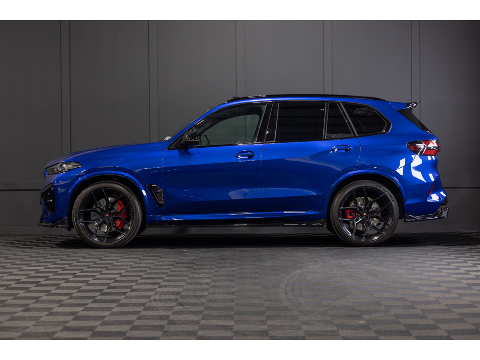 2025 BMW X5  €164,228