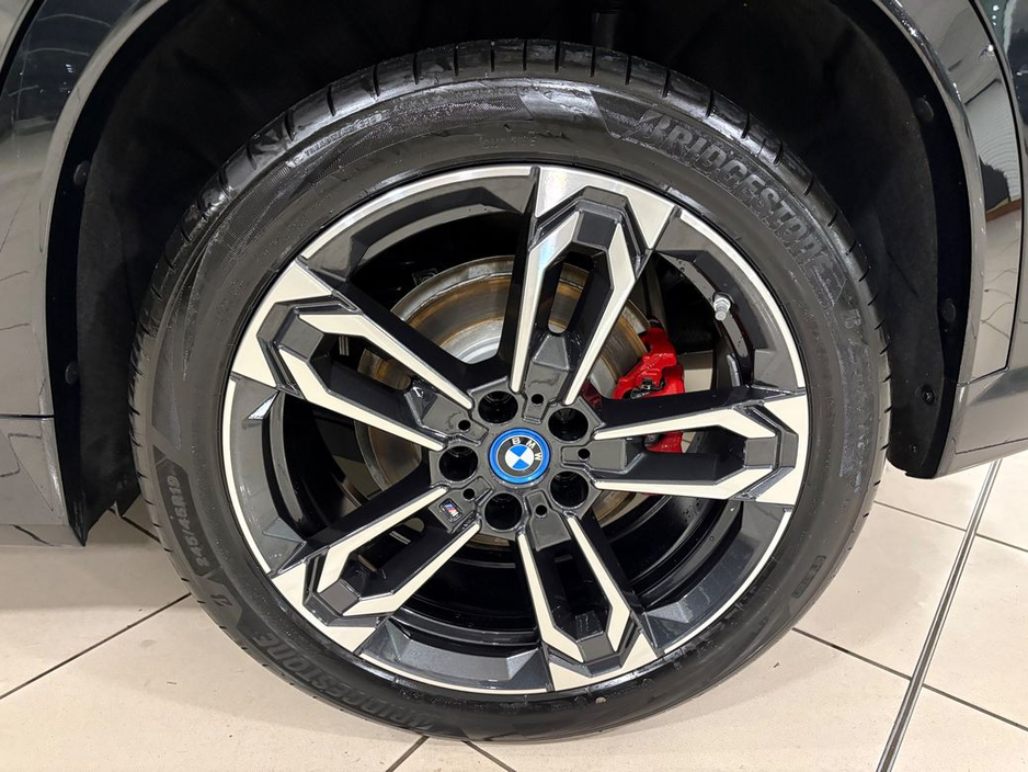 2025 BMW X1 25e M-SPORT PRO X-DRIVE=FULL LEATHER//ONLY 11000 MILES//AS NEW=BMW WARRANTY UNTIL 06/2028=TAILORED FINANCE PACKAGES AVAILABLE=TRADE IN'S WELCOME €52,995