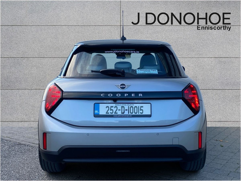 2025 MINI Hatch COOPER Cooper Classic Auto €39,950