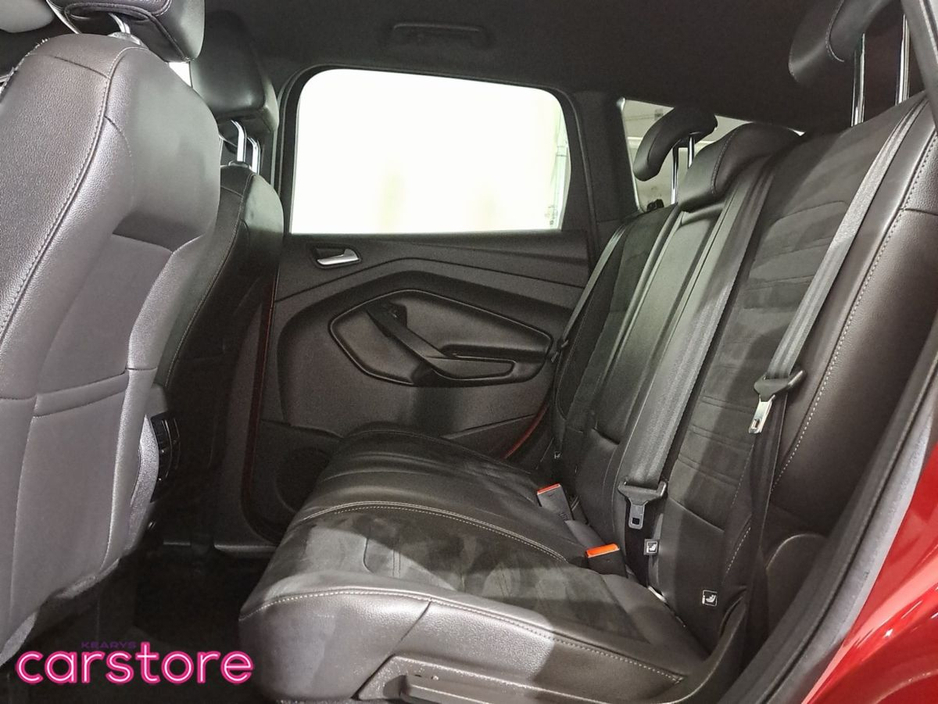 2017 Ford Kuga 1.5TDCi 120PS FWD ST-Line €19,880